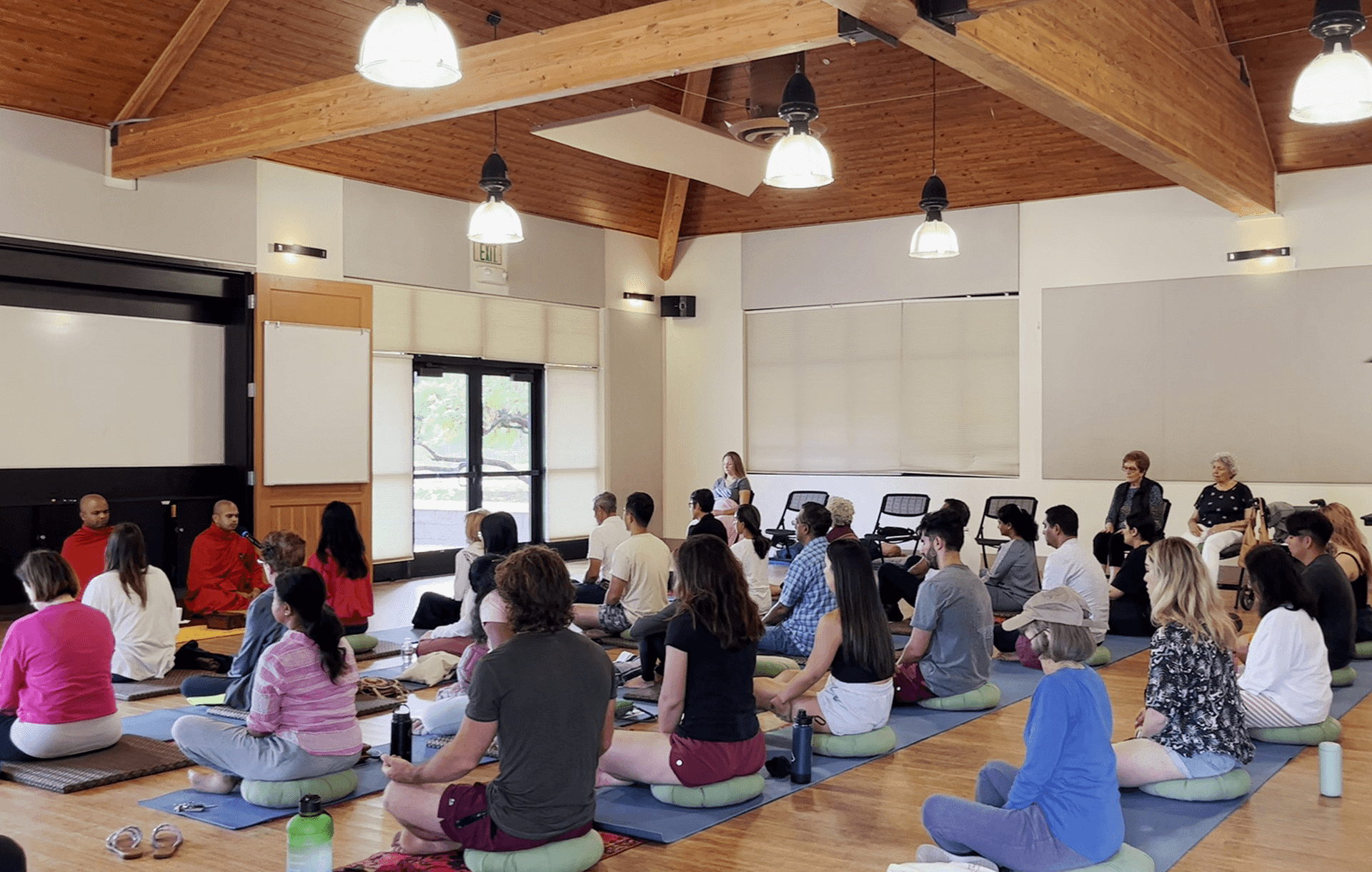 Meditation programs in Southern California - Meditate With A Monk